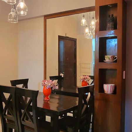 One Palm Tree Villas Condominium - Studio 10Th-O Fl With Balcony - Across Terminal 3 Airport Manila Exterior foto